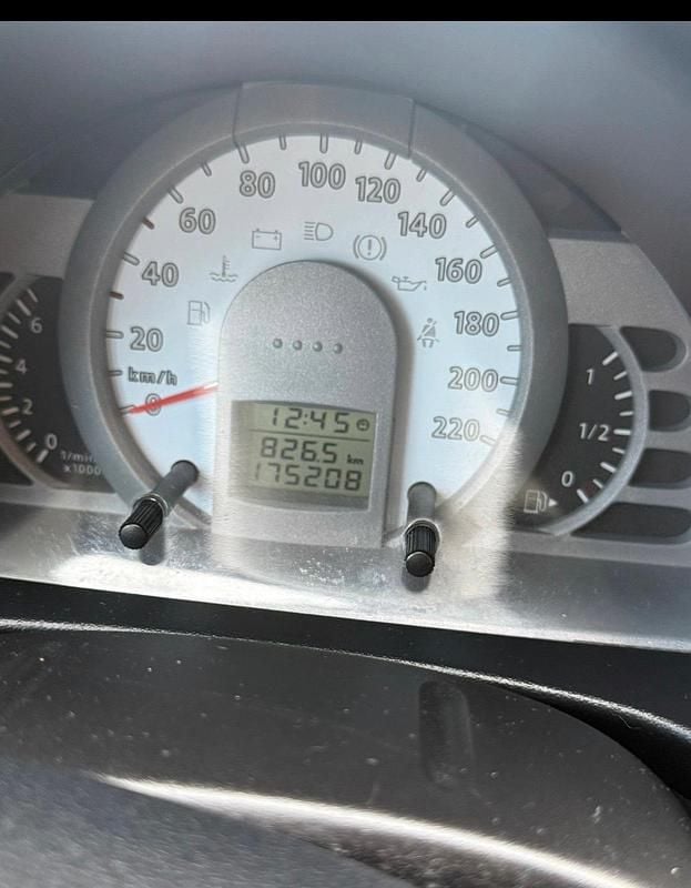 Gebraucht VW Fox Refresh 55 PS (40 kW) 2009 Grau Kleinwagen