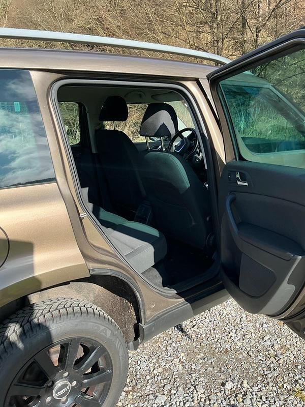 Gebraucht Skoda Yeti Plus Edition 105 PS (77 kW) 2011 Braun SUV