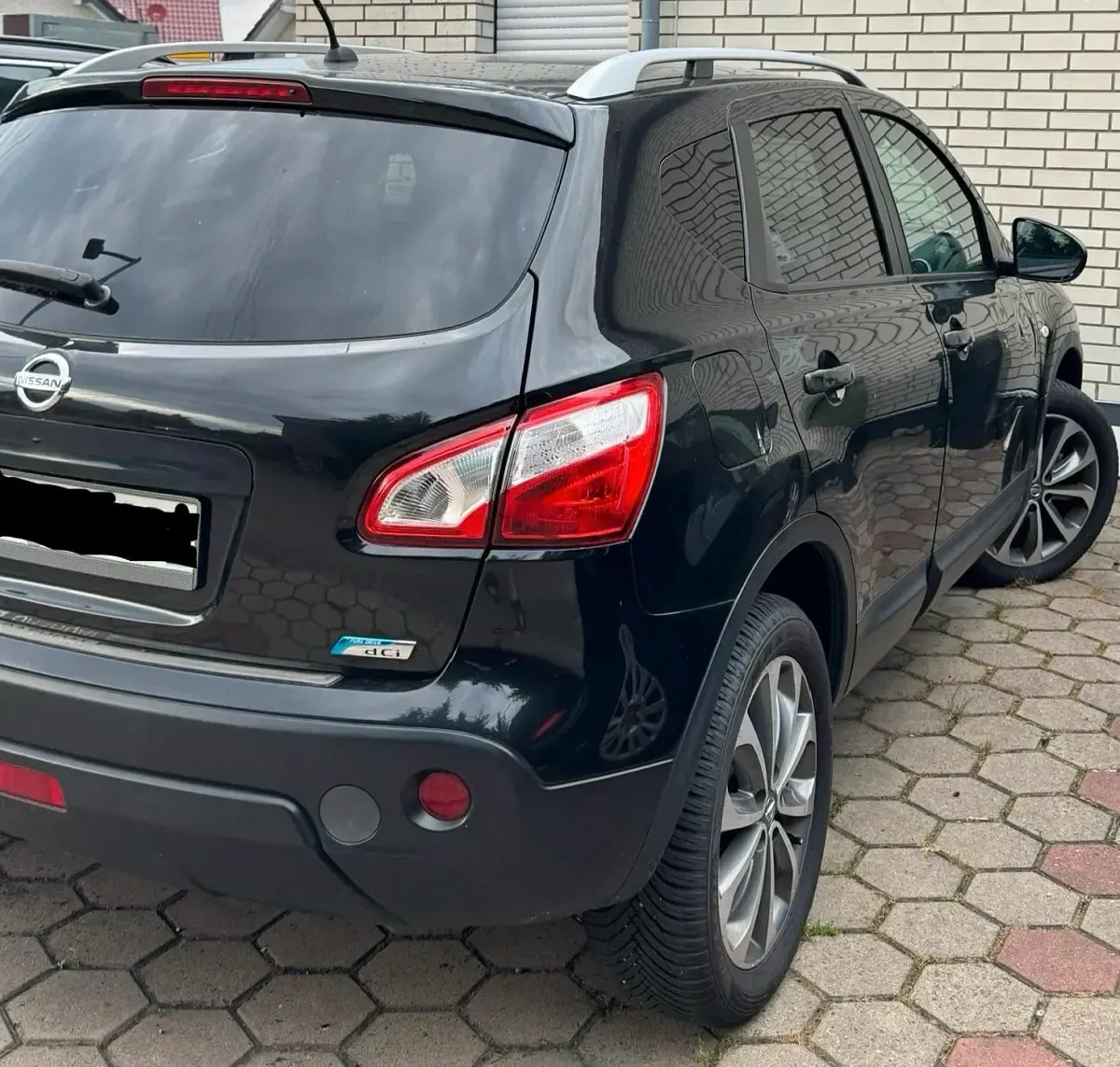 Gebraucht Nissan Qashqai 131 PS (96 kW) 2012 Schwarz SUV