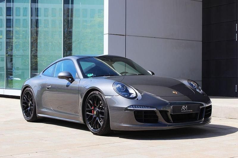 Grau Gebraucht 2015 Porsche 911 Carrera 4 GTS Coupé | 124.480 € (Etwas zu teuer) - Bild 1/4