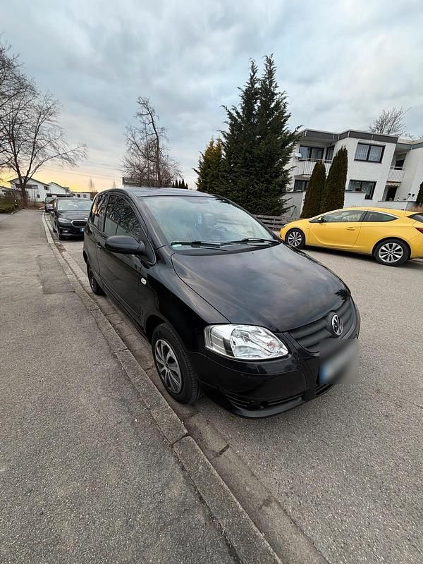 Gebraucht VW Fox 55 PS (40 kW) 2007 Schwarz Kleinwagen