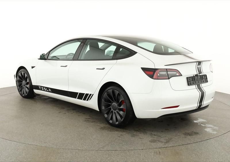 Gebraucht Tesla Model 3 Performance 377 kW (513 PS) 2021 Pearl white multicoat Limousine