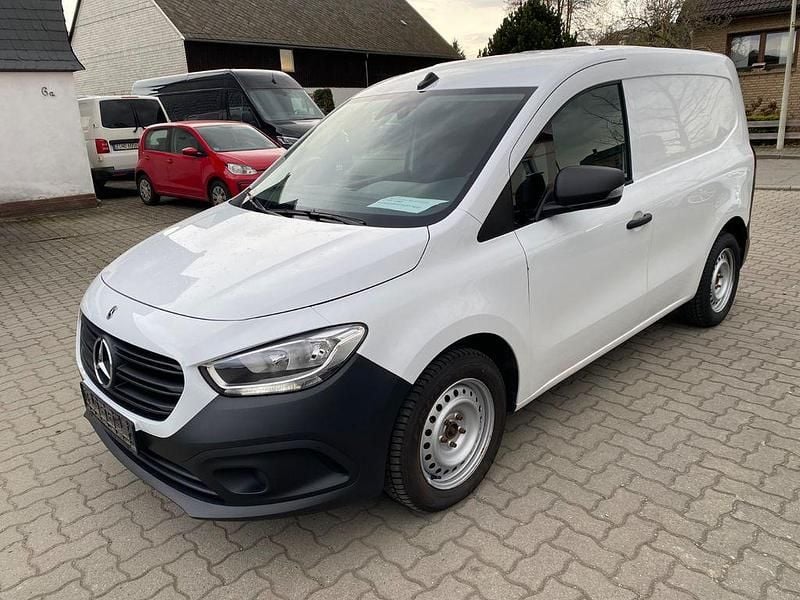 Gebraucht Mercedes Citan 108 75 PS (55 kW) 2022 Weiß Van / Kleinbus