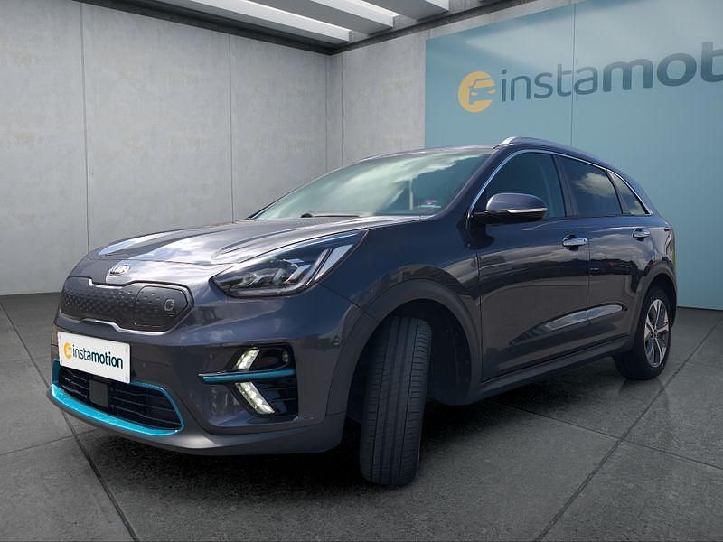 Grau Gebraucht 2020 Kia e-Niro Spirit SUV | 20.199 € (Fairer Preis) - Bild 1/4