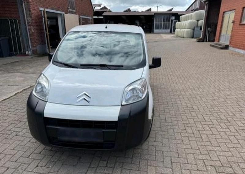 Beige Gebraucht 2012 Citroën Nemo Van / Kleinbus | 3.900 € (Fairer Preis) - Bild 1/4