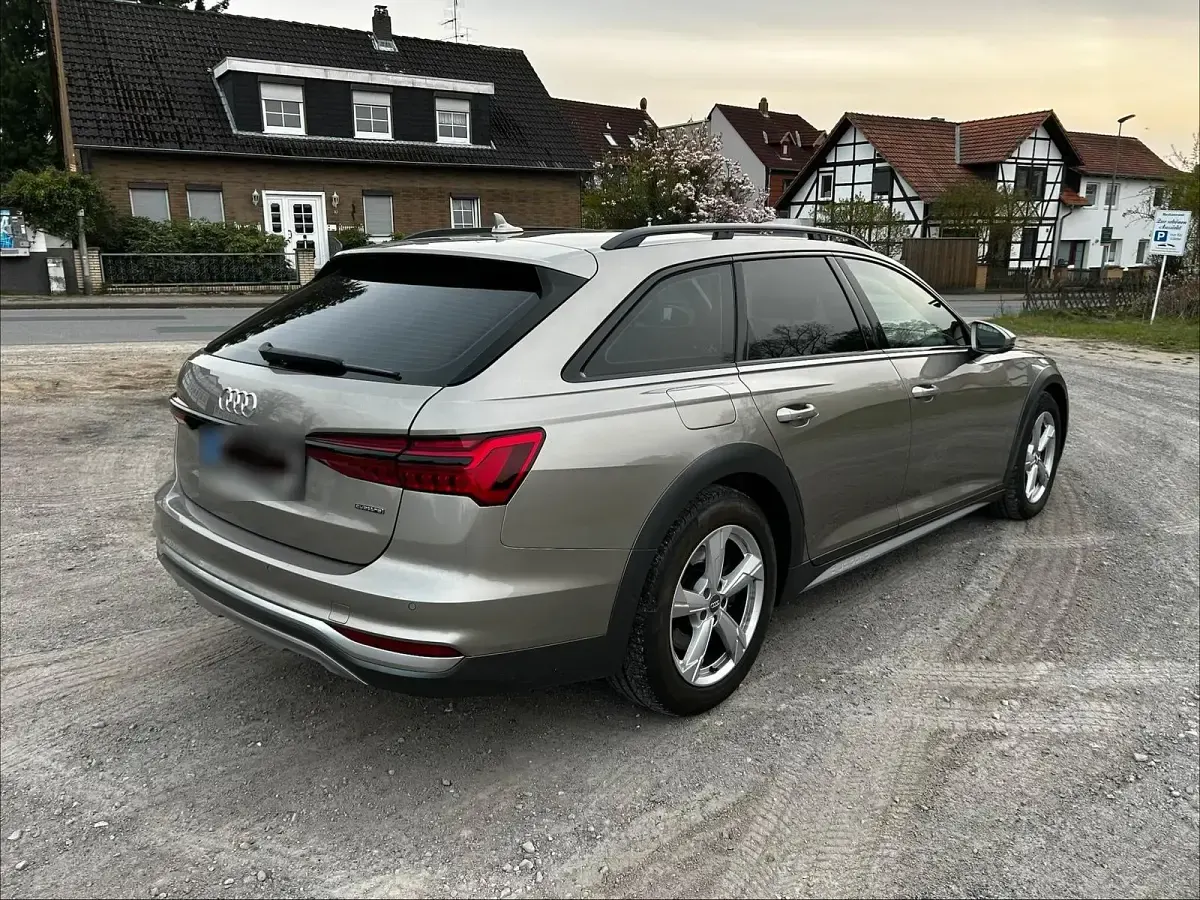 Gebraucht Audi A6 Allroad 286 PS (210 kW) 2020 Gold Kombi