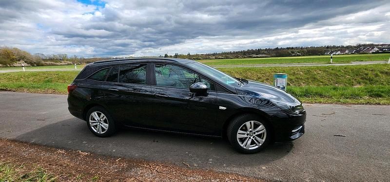 Gebraucht Opel Astra 2021 Schwarz Kombi