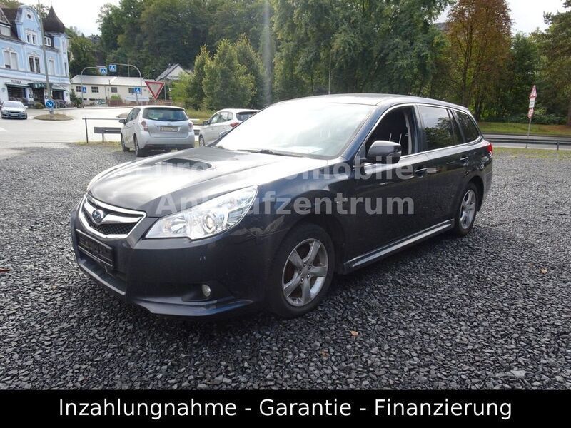 Grau Gebraucht 2012 Subaru Outback Trend SUV | 1.990 € (Superpreis) - Bild 1/4