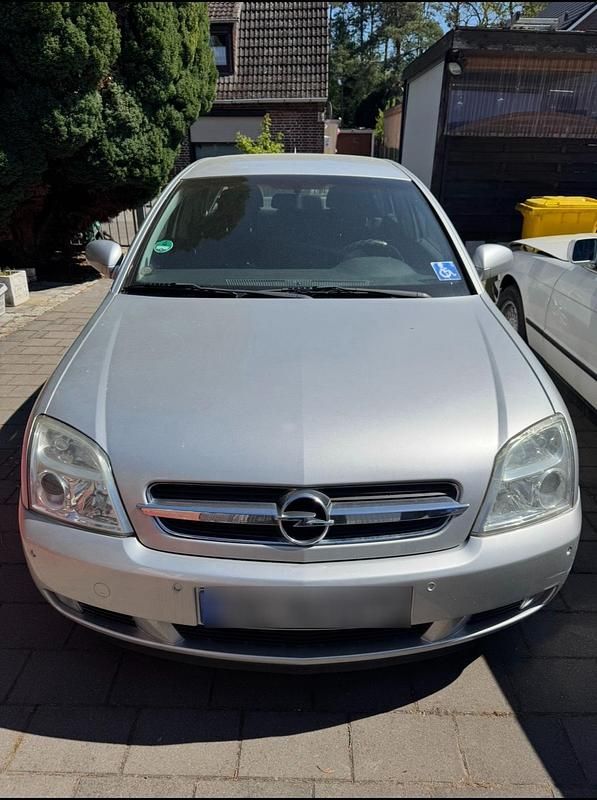 Gebraucht Opel Vectra 93 PS (68 kW) 2002 Silber Limousine