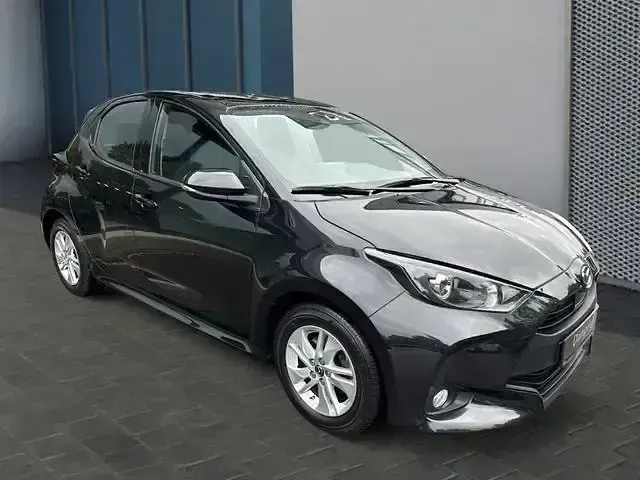 Gebraucht Mazda 2 116 PS (85 kW) 2023 Opera black Kleinwagen