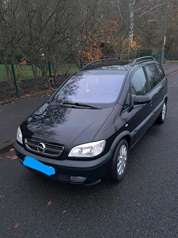 Schwarz Gebraucht 2003 Opel Zafira Van / Kleinbus | 3.500 € (Teuer) - Bild 1/4