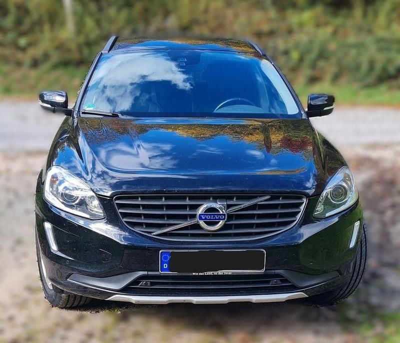 Schwarz Gebraucht 2016 Volvo XC60 Kinetic SUV | 16.500 € (Fairer Preis) - Bild 1/4