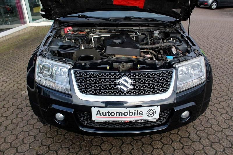 Gebraucht Suzuki Grand Vitara Comfort 140 PS (102 kW) 2009 Schwarz SUV