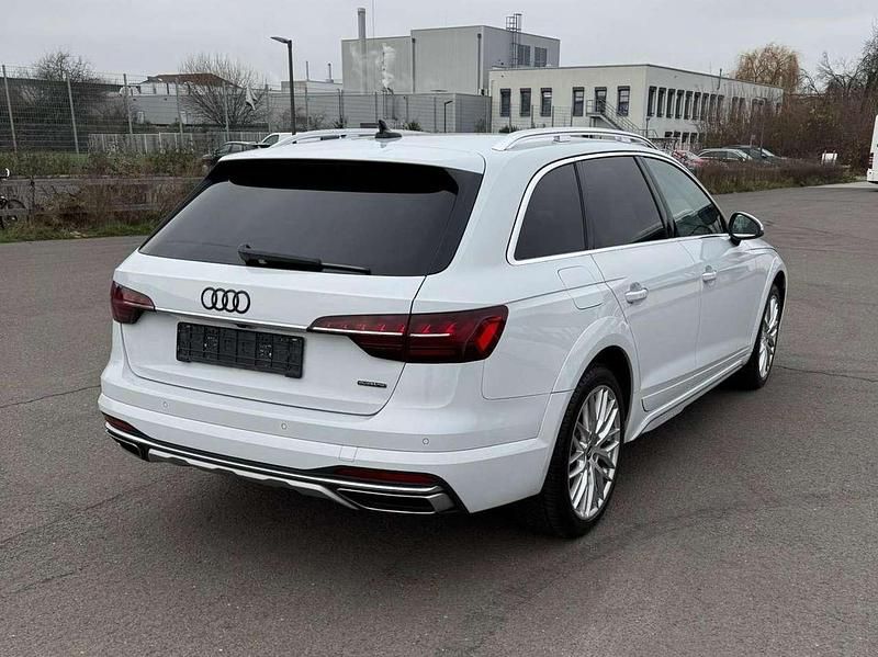 Gebraucht Audi A4 Allroad Basis 204 PS (150 kW) 2020 Gletscherweiß metallic Kombi