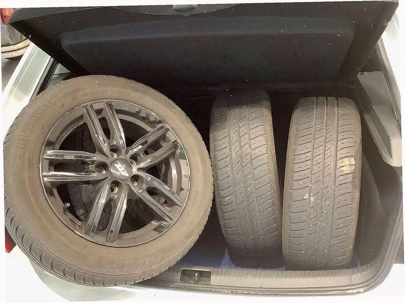 Gebraucht Skoda Rapid Active 86 PS (63 kW) 2015 Weiß Limousine