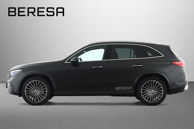 Gebraucht Mercedes GLC300 AMG 258 PS (189 kW) 2025 Grau SUV