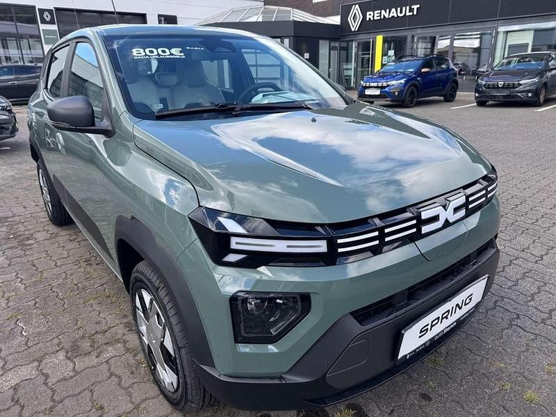 Ny Dacia Spring Expression 33 kW (45 HK) 2025 Grön Halvkombi