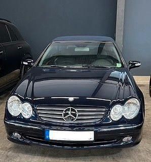 Blau Gebraucht 2003 Mercedes CLK320 Elegance Cabrio | 8.500 € (Teuer) - Bild 1/3