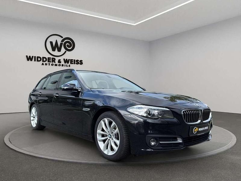 Gebraucht BMW 520 Sport Line 190 PS (139 kW) 2016 Saphirschwarz Kombi