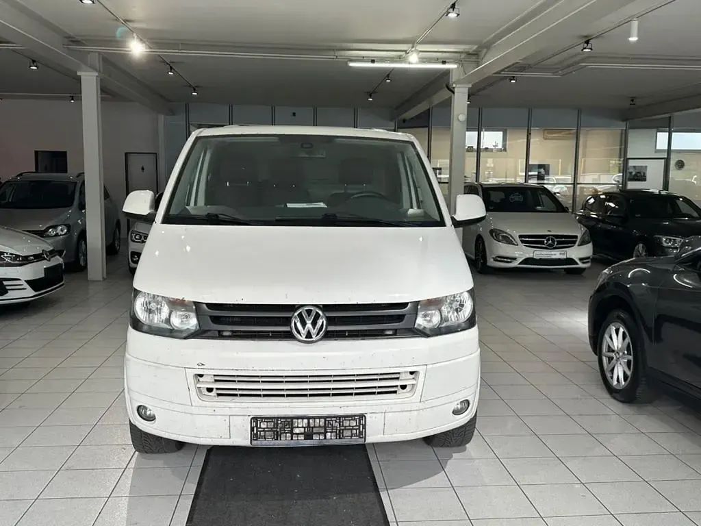 Używany VW Transporter 140 KM (102 kW) 2011 Biały Van