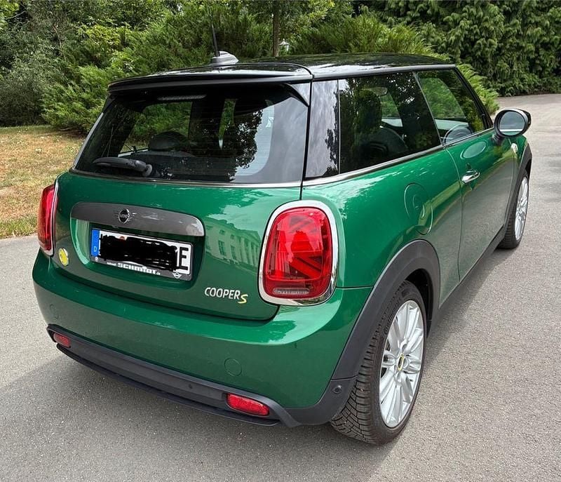 Gebraucht Mini Cooper SE 135 kW (184 PS) 2021 Grün Kleinwagen