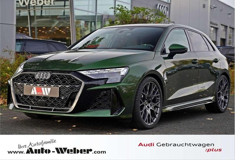 Gebraucht Audi RS3 Exclusive 400 PS (294 kW) 2025 Grün Limousine