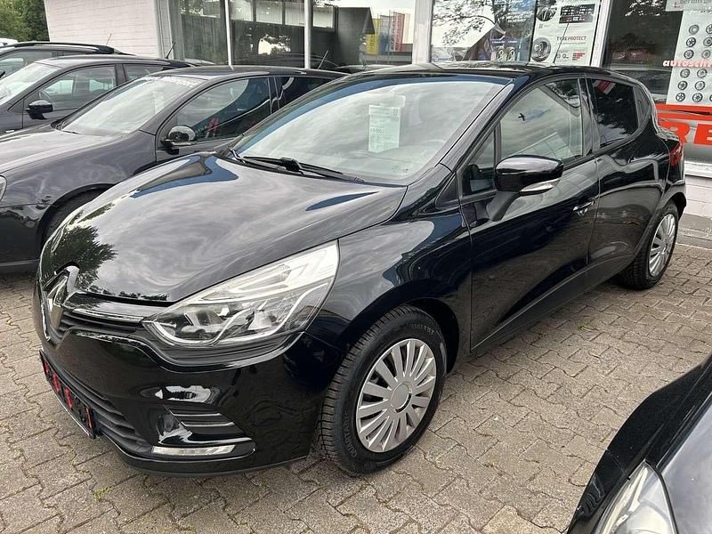 Schwarz Gebraucht 2016 Renault Clio Van / Kleinbus | 6.987 € (Fairer Preis) - Bild 1/1