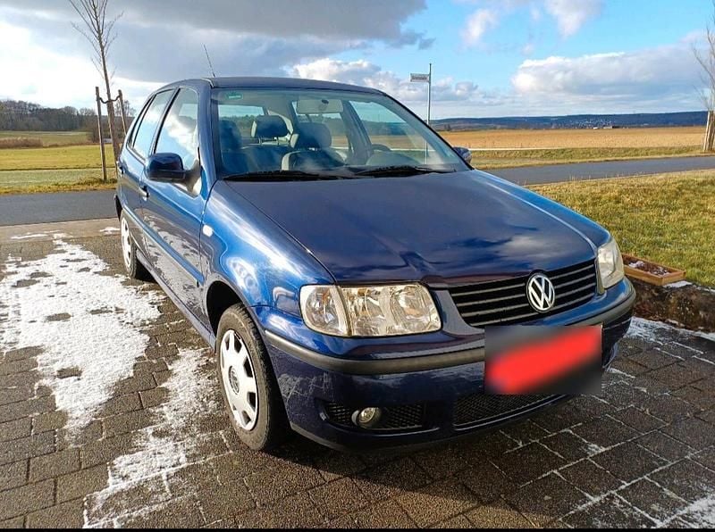 Gebraucht VW Polo 60 PS (44 kW) 1999 Blau Kleinwagen
