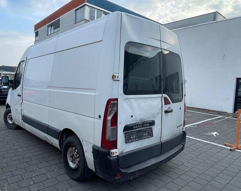 Usata Renault Master 125 CV (91 kW) 2010 Bianco Monovolume