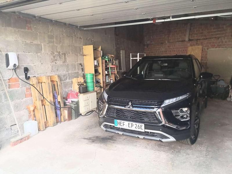 Gebraucht Mitsubishi Eclipse Cross Select 188 PS (138 kW) 2022 Schwarz SUV