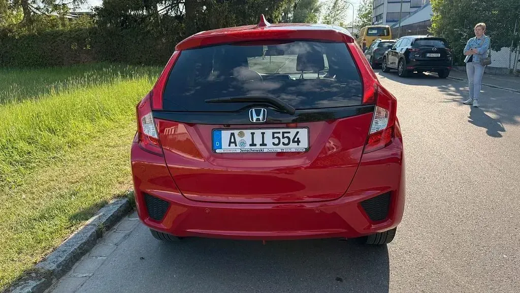 Gebraucht Honda Jazz Elegance 102 PS (75 kW) 2016 Rot Kleinwagen