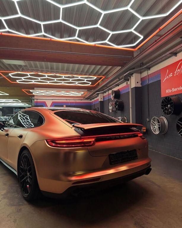 Gebraucht Porsche Panamera 4 330 PS (242 kW) 2019 Blau Limousine