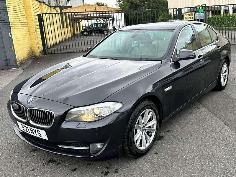 Schwarz Gebraucht 2012 BMW 520 Gran Turismo Limousine | 4.900 € - Bild 1/4