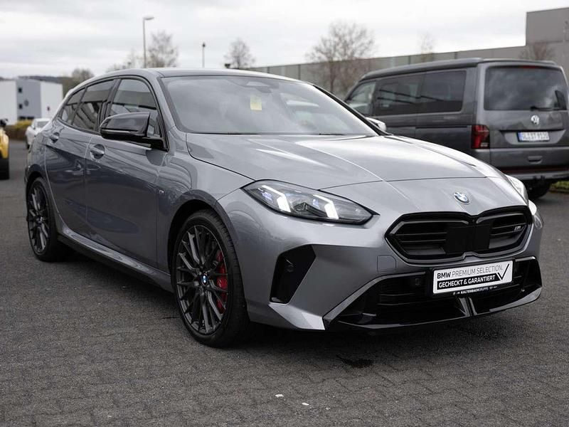 Gebraucht BMW 135 Performance 300 PS (220 kW) 2025 Grau Kleinwagen