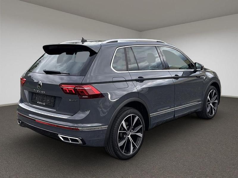 Gebraucht VW Tiguan R-line 200 PS (147 kW) 2020 Delfingrau metallic SUV