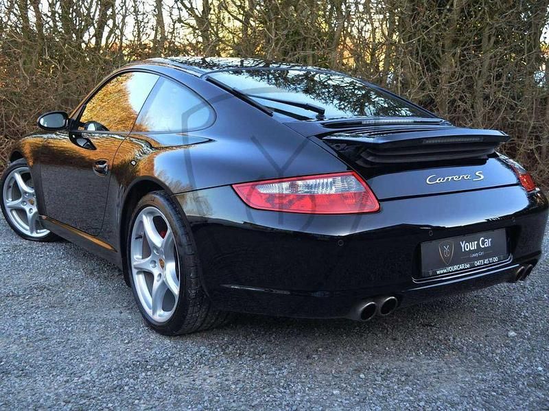 Usata Porsche 911 Carrera 355 CV (261 kW) 2004 Nero