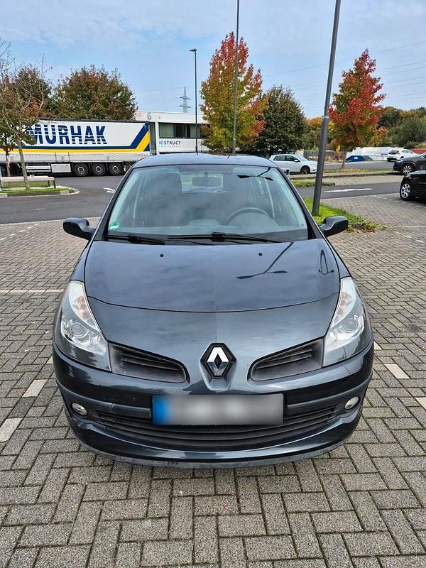 Gebraucht Renault Clio II 75 PS (55 kW) 2006 Blau Kleinwagen