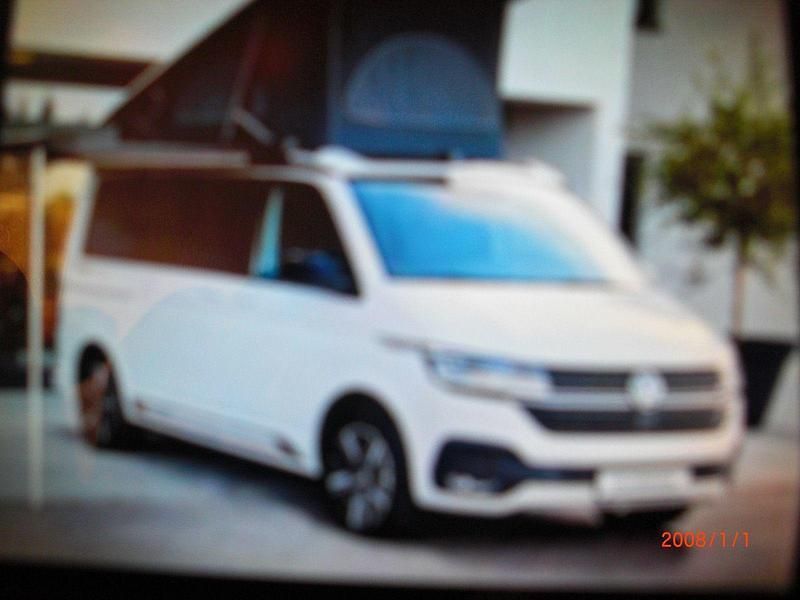 Weiß Gebraucht 2022 VW T6.1 California Van | 62.000 € (Fairer Preis) - Bild 1/4