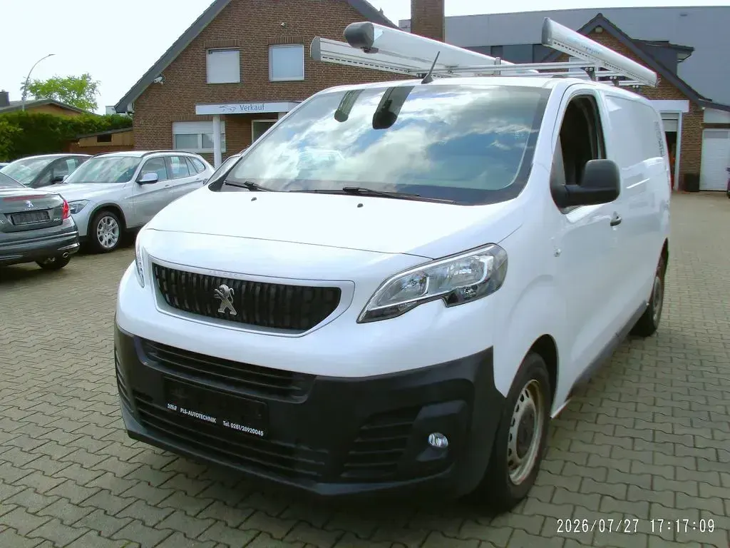 Gebraucht Peugeot Expert Premium 122 PS (89 kW) 2020 Weiß Van