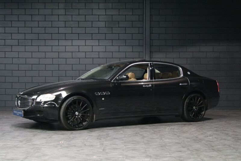 Schwarz Gebraucht 2006 Maserati Quattroporte Limousine | 14.700 € (Fairer Preis) - Bild 1/4
