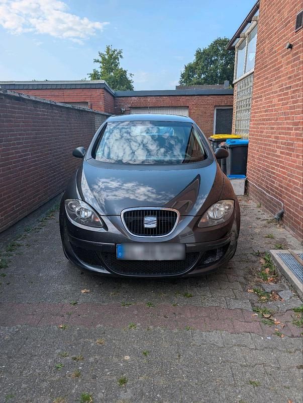 Schwarz Gebraucht 2006 Seat Altea Limousine | 1.600 € (Fairer Preis) - Bild 1/4