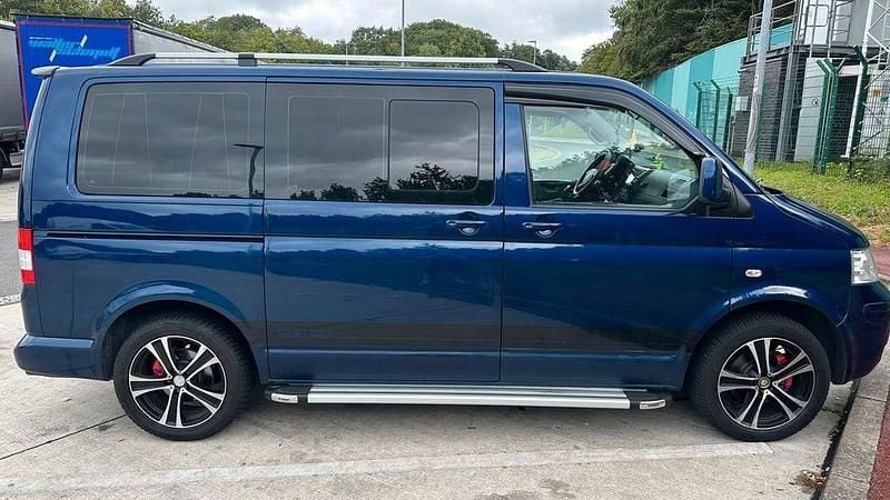 Gebraucht VW T5 131 PS (96 kW) 2008 Blau Van
