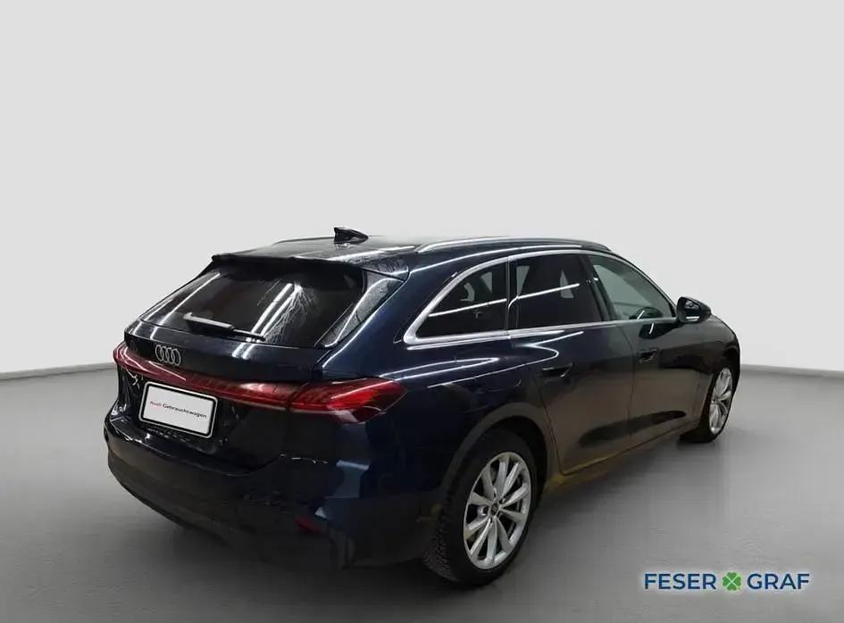 Second-hand Audi A5 Ambiente 204 CP (150 kW) 2025 Albastru Break