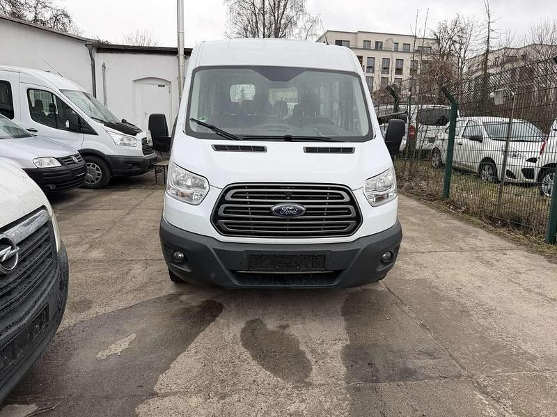 Gebraucht Ford Transit Trend 131 PS (96 kW) 2019 Frostweiß Van / Kleinbus