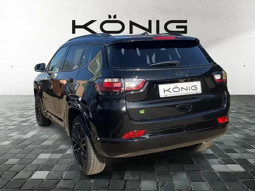 Second-hand Jeep Compass 131 CP (96 kW) 2023 Negru SUV