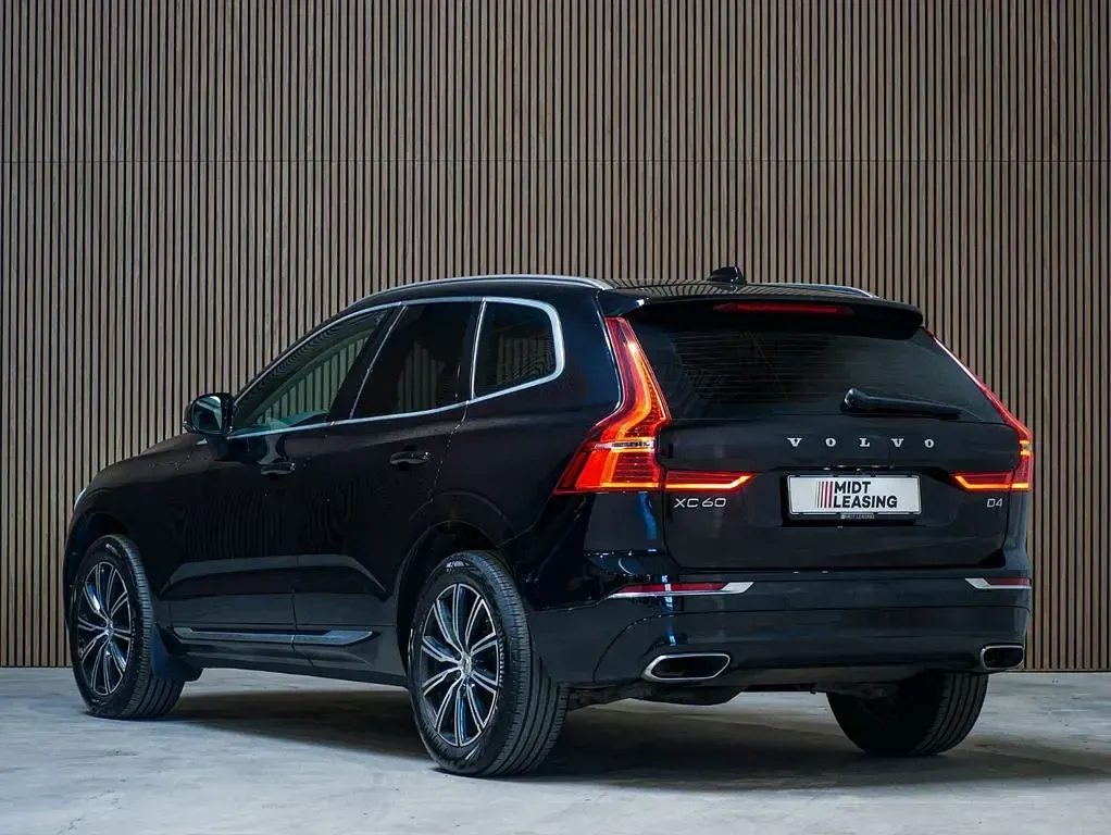 Gebraucht Volvo XC60 Inscription 190 PS (139 kW) 2020 Schwarz SUV