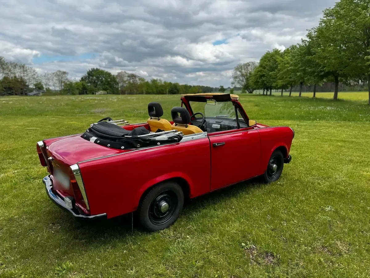 Gebraucht Trabant 601 26 PS (19 kW) 1976 Rot Cabrio
