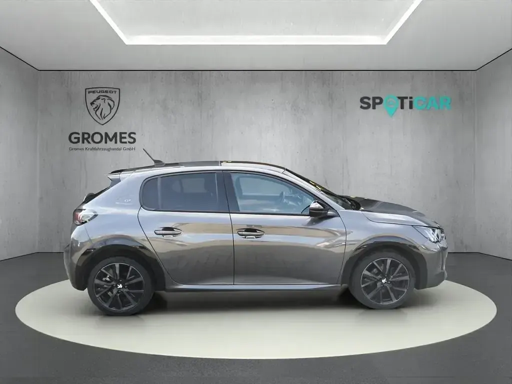 Gebraucht Peugeot 208 GT 101 PS (74 kW) 2024 Grau platinium Kleinwagen