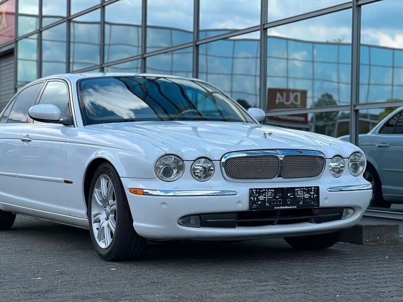 Gebraucht Jaguar XJ8 Executive 298 PS (219 kW) 2005 Weiß Limousine