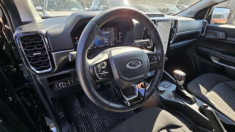 Gebraucht Ford Ranger XLT 170 PS (125 kW) 2025 Schwarz Pickup
